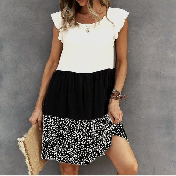 Black/White Color Block Ruffle Trim Smock Dress - Picture 3 of 8